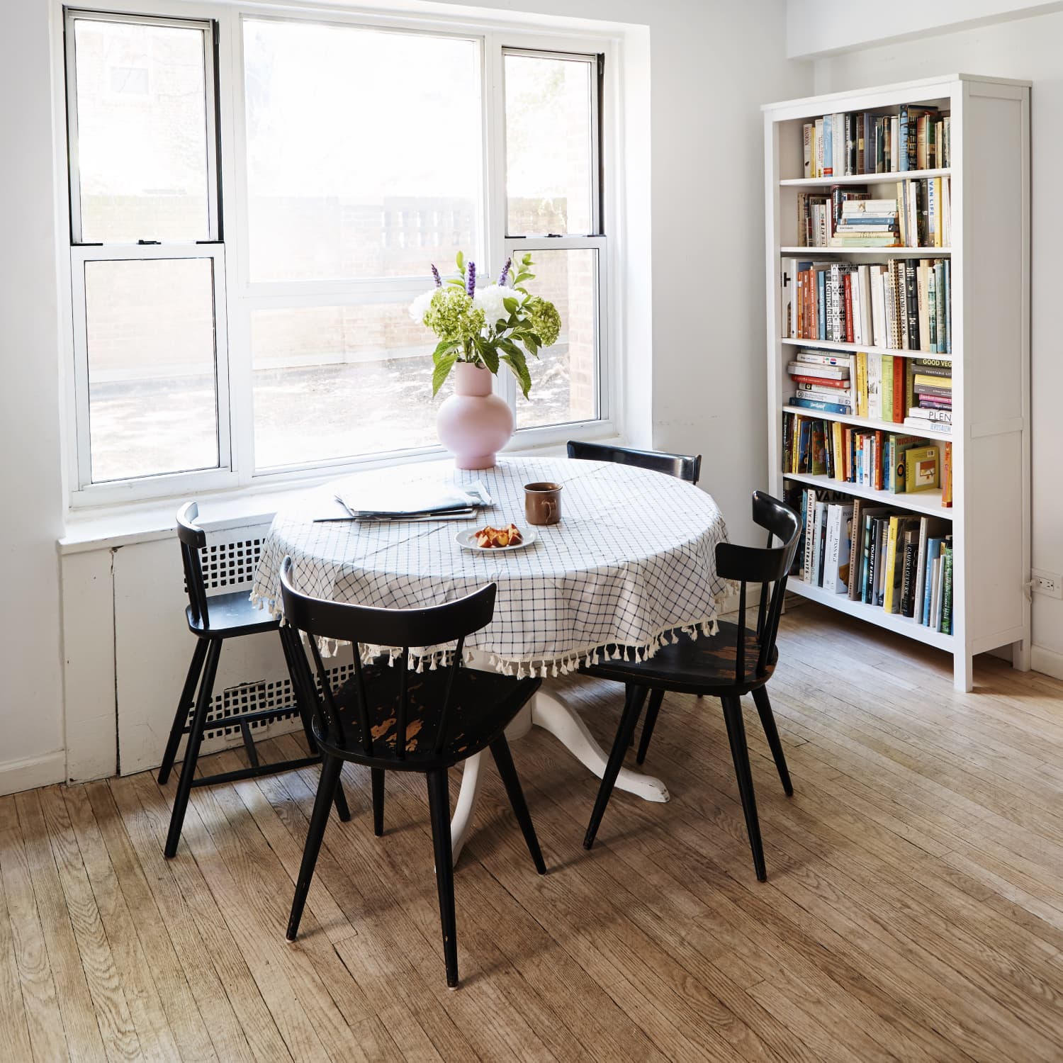 Spindle cheap dining chairs